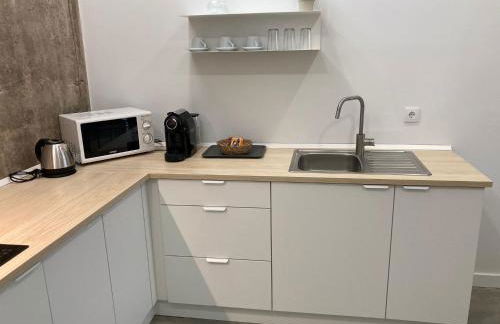 Acogedor apartamento en semisótano con patio y cerca de la Plaza de España - Foto 17