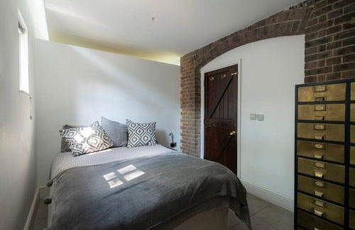 Parea Living - Spacious North London House with Big Garden - Foto 9
