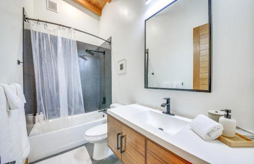 Luxe Mtn-View Escape 5 Mi to Dtwn Priest River! - Photo 15