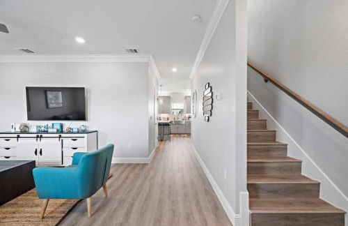 Modern Beach House with Fire Pit and Swimming Pool - Foto 4