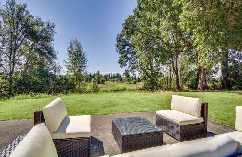 Chehalis Getaway with Golf Course View and Fire Pit! - Photo 25