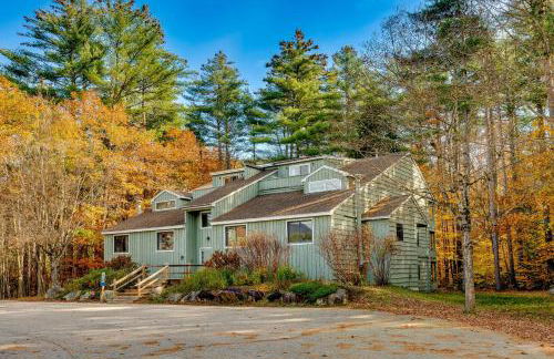 Spacious Bartlett Condo with Balconies and Pool! - Photo 1