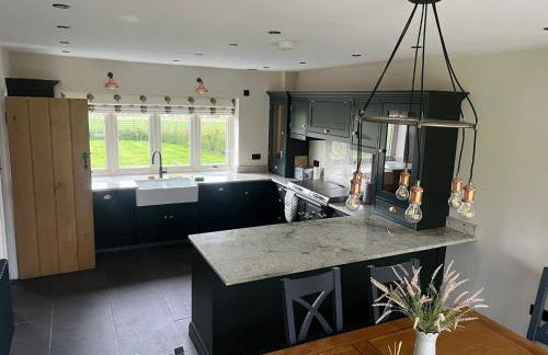 Fallow View - Luxury Countryside Cottage - Photo 10