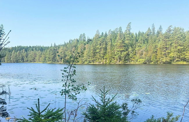 2 Person Holiday Home in Burseryd - Foto 10