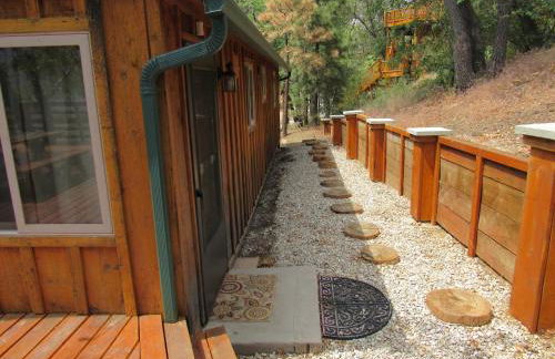 Hillside Hideaway -View of Ski Slope from Charming Deck - Foto 18