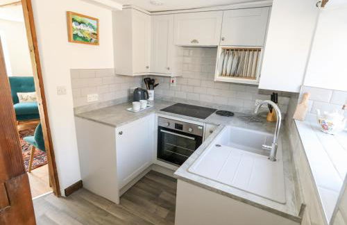 Tiddlers Cottage - Photo 15