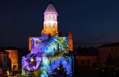 Charmante maison de village avec cour fermée, proche gorges et sites médiévaux, idéale pour découvrir 3 départements - FR-1-582-14 - Foto 3