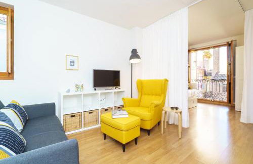 Valencia Home - Photo 53