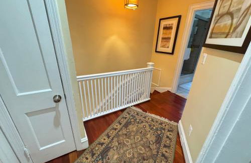 Gorgeous Beautiful House 4BR with Parking - Foto 5