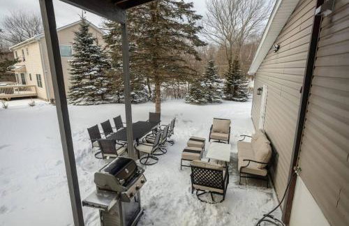 Pocono Retreat Movies Games Spacious - Foto 13