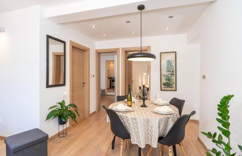 Beautiful Apartment In Sustjepan - Foto 5