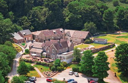 Trefloyne Manor - Photo 1