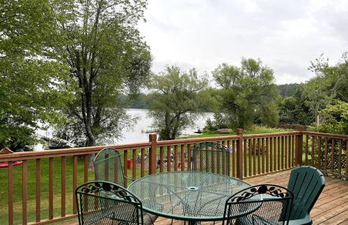 Cozy Cabin on Rangeline Lake - Foto 6