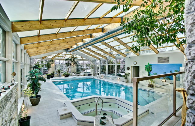 Ghost Lake Manor House - Foto 14