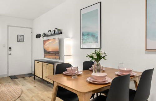 Central Apartment in a Hip Walkable Neighborhood NRP23-01143 - Foto 15