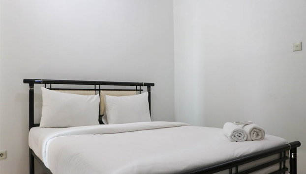 Tranquil And Cozy 1Br Apartment At Thamrin Residence - Foto 3, Habitación
