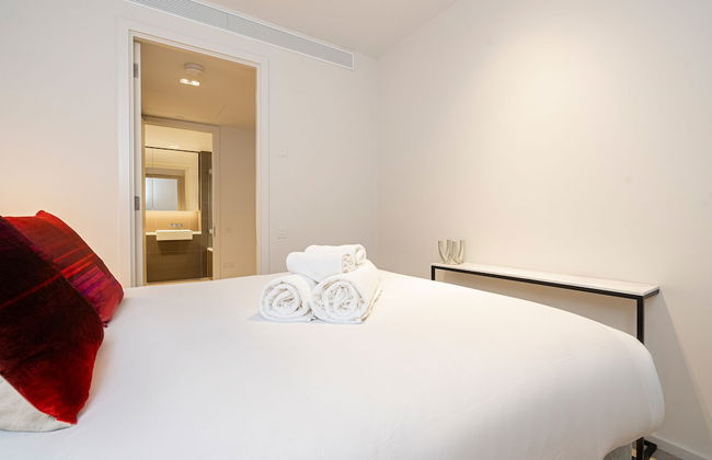 Sensational Two-bedroom Apartment by the River - Foto 7