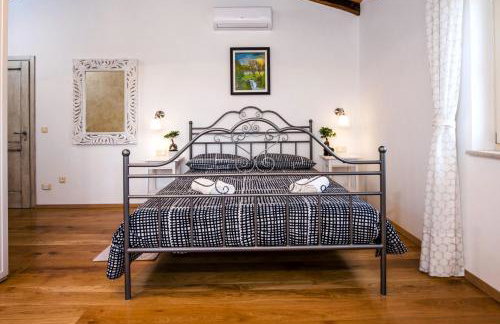 Exclusive Villa Tomani with Private Pool - Foto 23