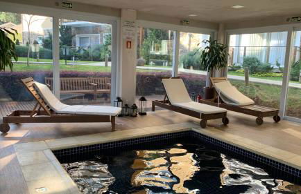 APTO C/PISCINA AQUECIDA! Vc vai se surpreender! - Photo 1