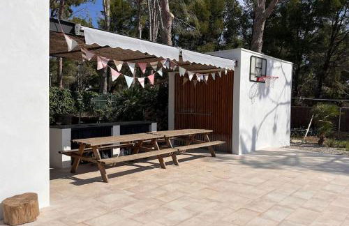 Villa Mediterranean, piscina privada, barbacoa. - Foto 11