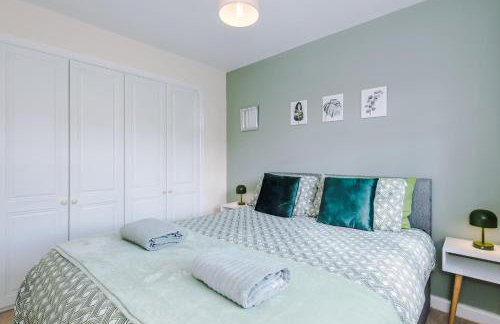 3 Bedroom Semi-Detached Home Sleeps 5 with Driveway - Foto 4