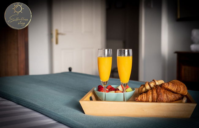 Leeward House - Photo 11