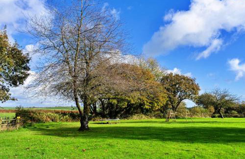 Finest Retreats - Halcyon Cottage, Stowford - Foto 15
