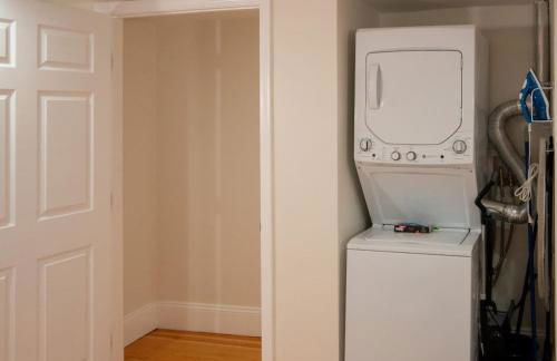 Lakeview Getaway with Hot Tub - Foto 55