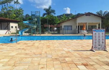 Chalé Orquídeas Club Ubat 6p piscinas - Foto 53