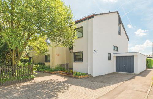 K41 I Ruhiges Haus mit Garten für 8 Personen I Nähe Messe & A81 Stuttgart - Foto 1