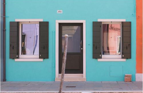 Tiffany Home - Photo 78