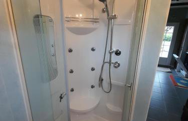 La Jolie Petite Maison for groups 1-5 - Foto 29