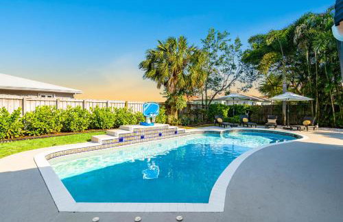 Renovated Villa with Heated Pool & Arcade, 5 Min to Pompano Beach - Foto 2