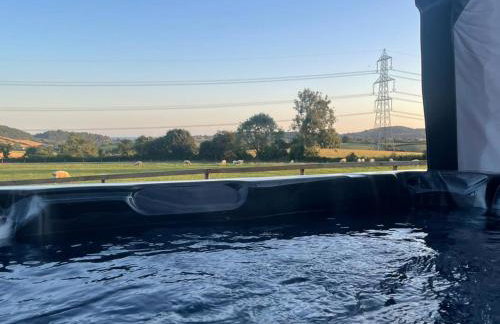 Ash Lodge - Exclusive Lodge with Hot Tub and stunning views - Foto 4