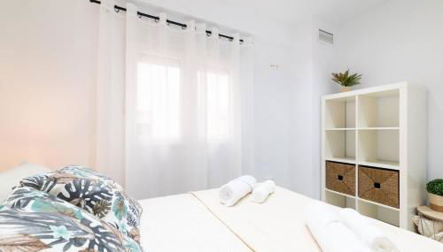 Descubre Granada Piso en el Centro de la Ciudad - Foto 3