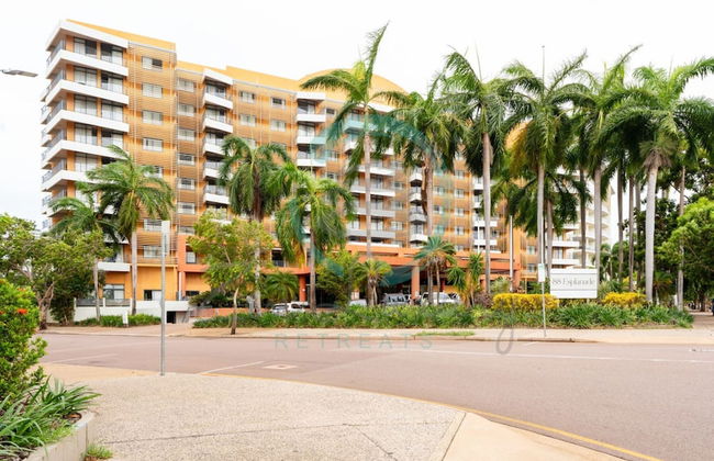 Coastal Elegance Sunset Pool Balcony Dining - Foto 20