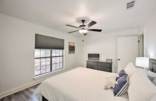 Luxe Lakehouse with Sunset Views on Lake Palestine! - Foto 22