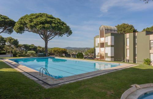 Apartament gran amb vistes al mar, piscina i pàrquing - Foto 20