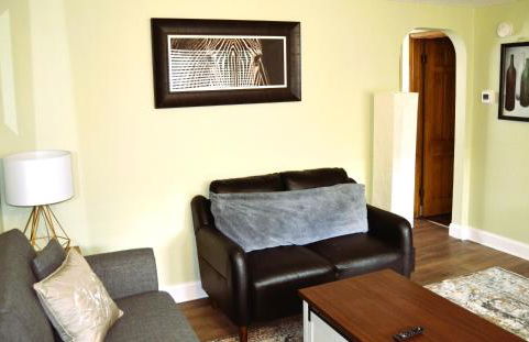 Grand Red - six-bedroom apartments near the UND campus - Foto 8