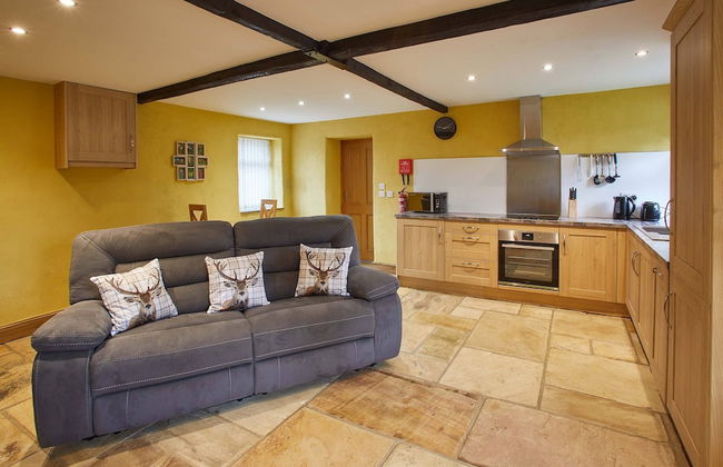 Snowdrop Cottage - Photo 11