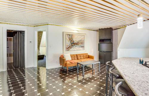 Walk to School House Winery Home with Deck! - Foto 8