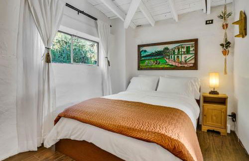 Private Romantic Escape, Hidden Gem w Hot Tub - Foto 20