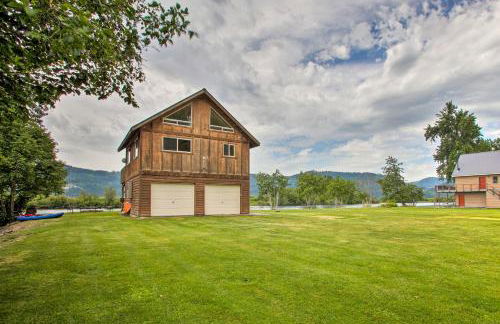 Waterfront Cabin with 2 Boat Docks and Mtn Views! - Foto 33