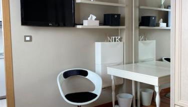 APARTAMENTO NIK en casa chalet con parking y jardin - Foto 5