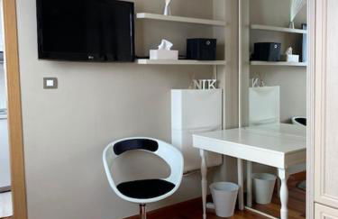 APARTAMENTO NIK en casa chalet con parking y jardin - Foto 5