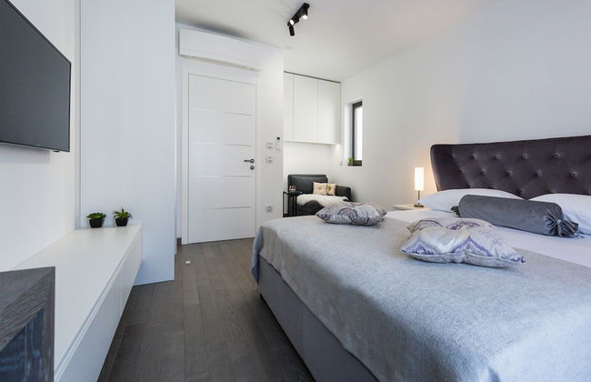 Shell Luxury Residences - Photo 12