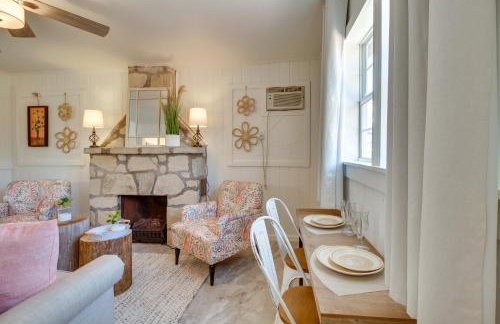 Cozy Mountain Home Cottage Walk to Marina! - Foto 8