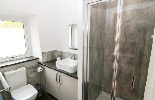 Tyddyn Sianel - Celyn - Foto 11