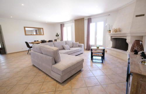 Villa overlooking the Alpilles Saint Remy de Provence LS1-454 - Foto 19