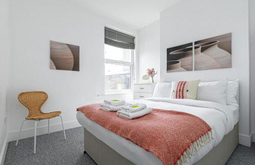 Spacious 3BR House, 8 min Kensal Green, NW London - Photo 25